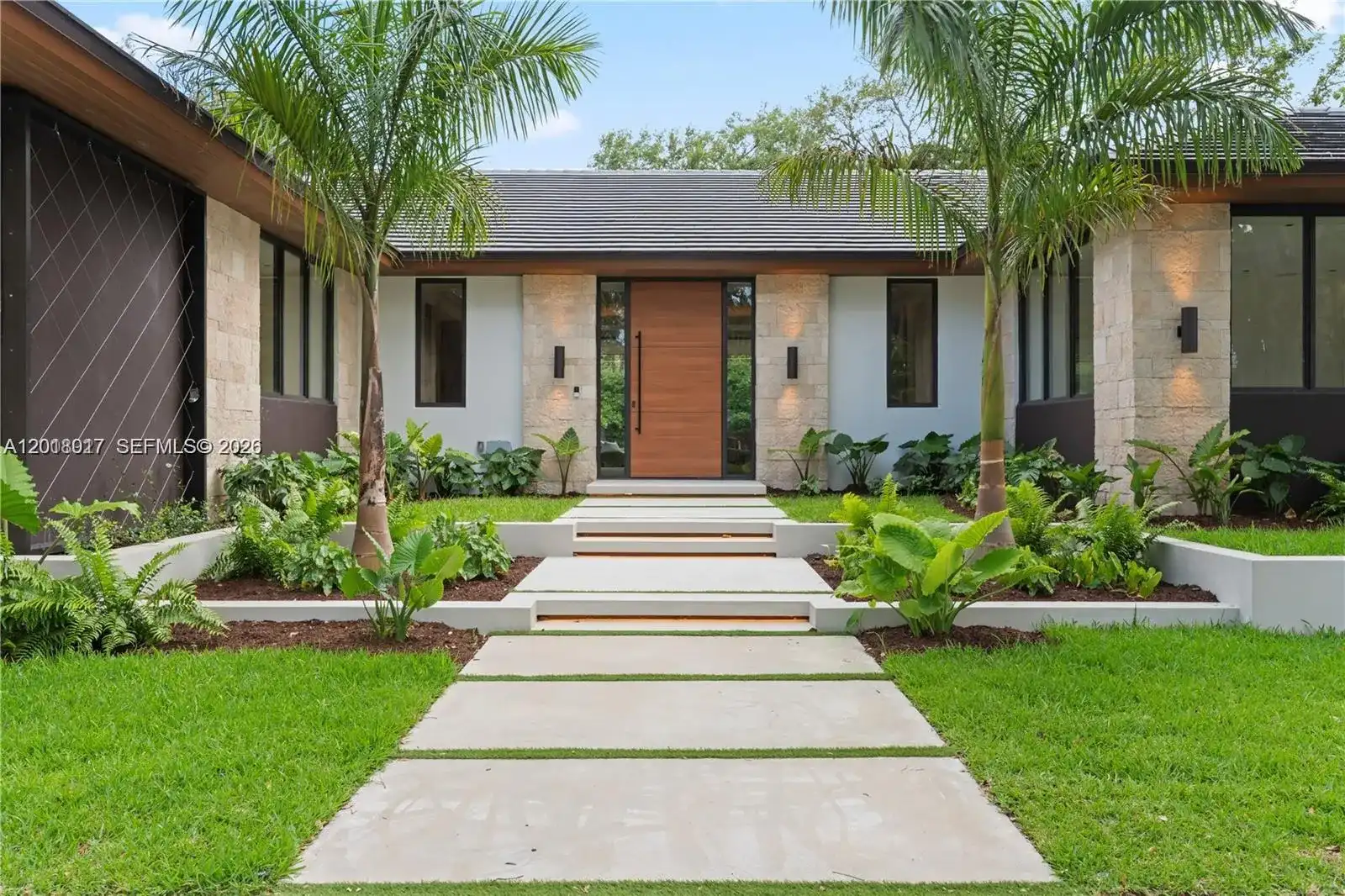 7840 SW 98th St, Miami FL 33156