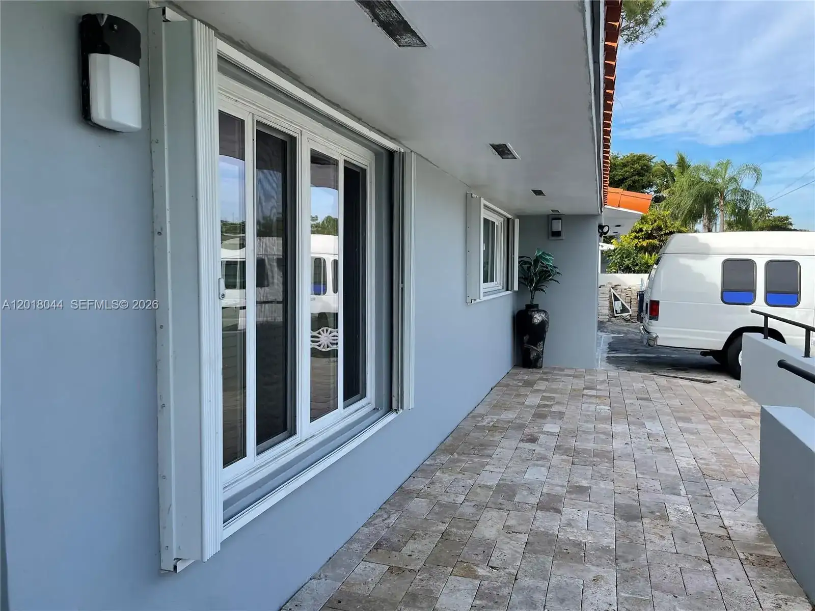 9260 SW 164th St, Palmetto Bay FL 33157 photo 3