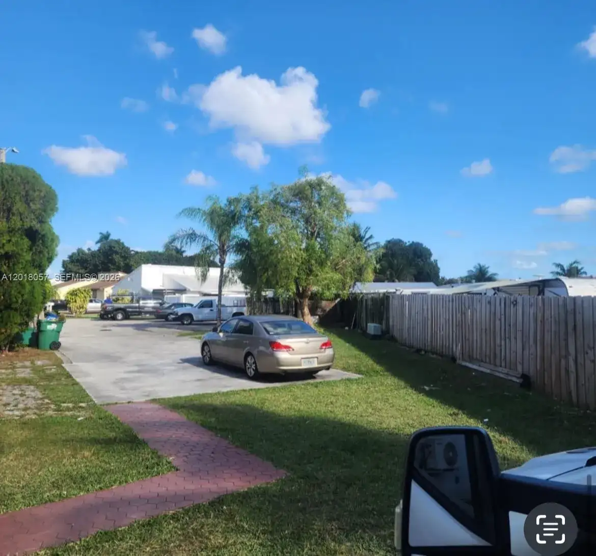 19422 SW 119th Ct, Miami FL 33177 photo 4