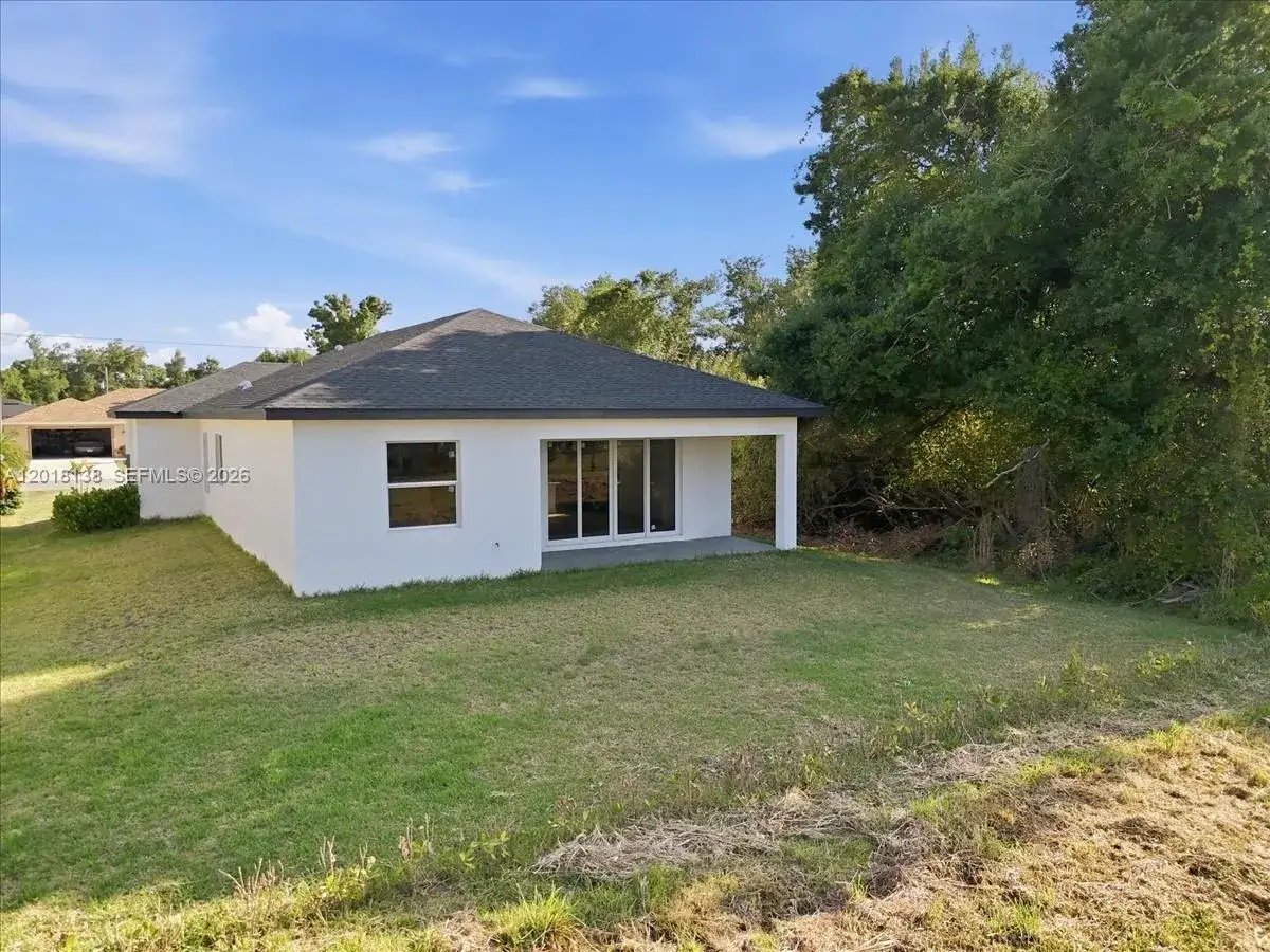 500 Sunset Rd N, Other City - In The State Of Florida FL 33947 photo 5