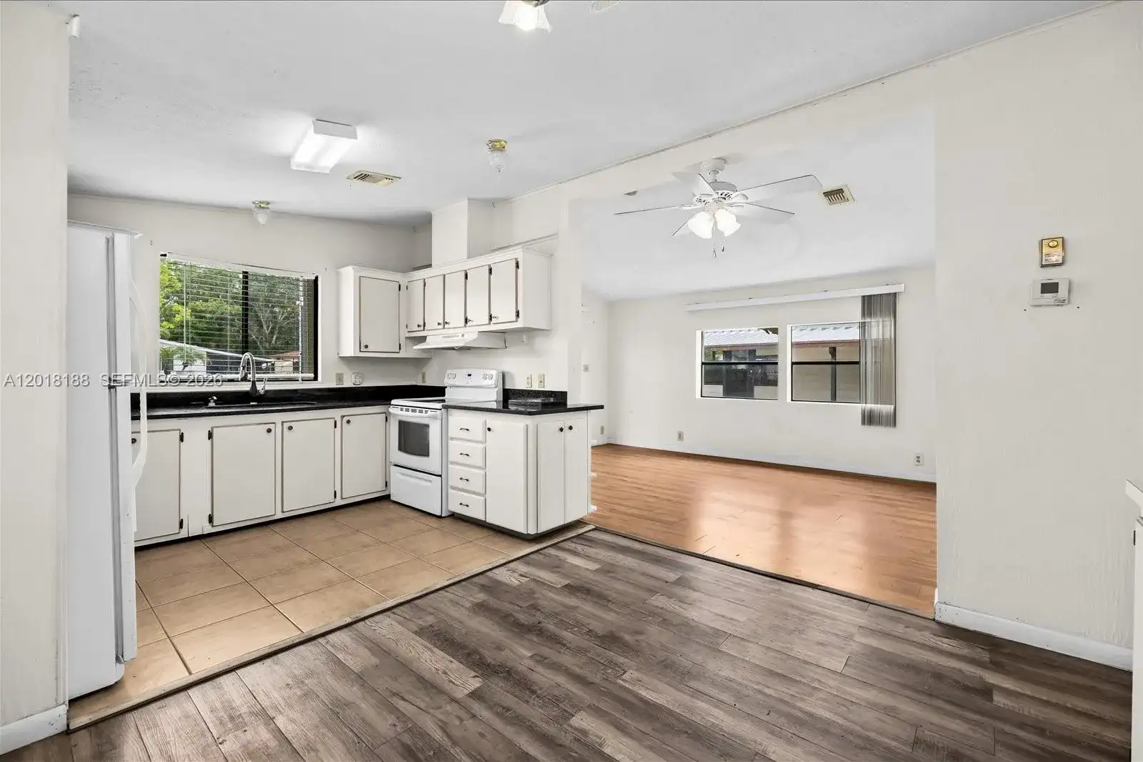 8208 W Bitterbush Ln, Port St. Lucie FL 34952 photo 5