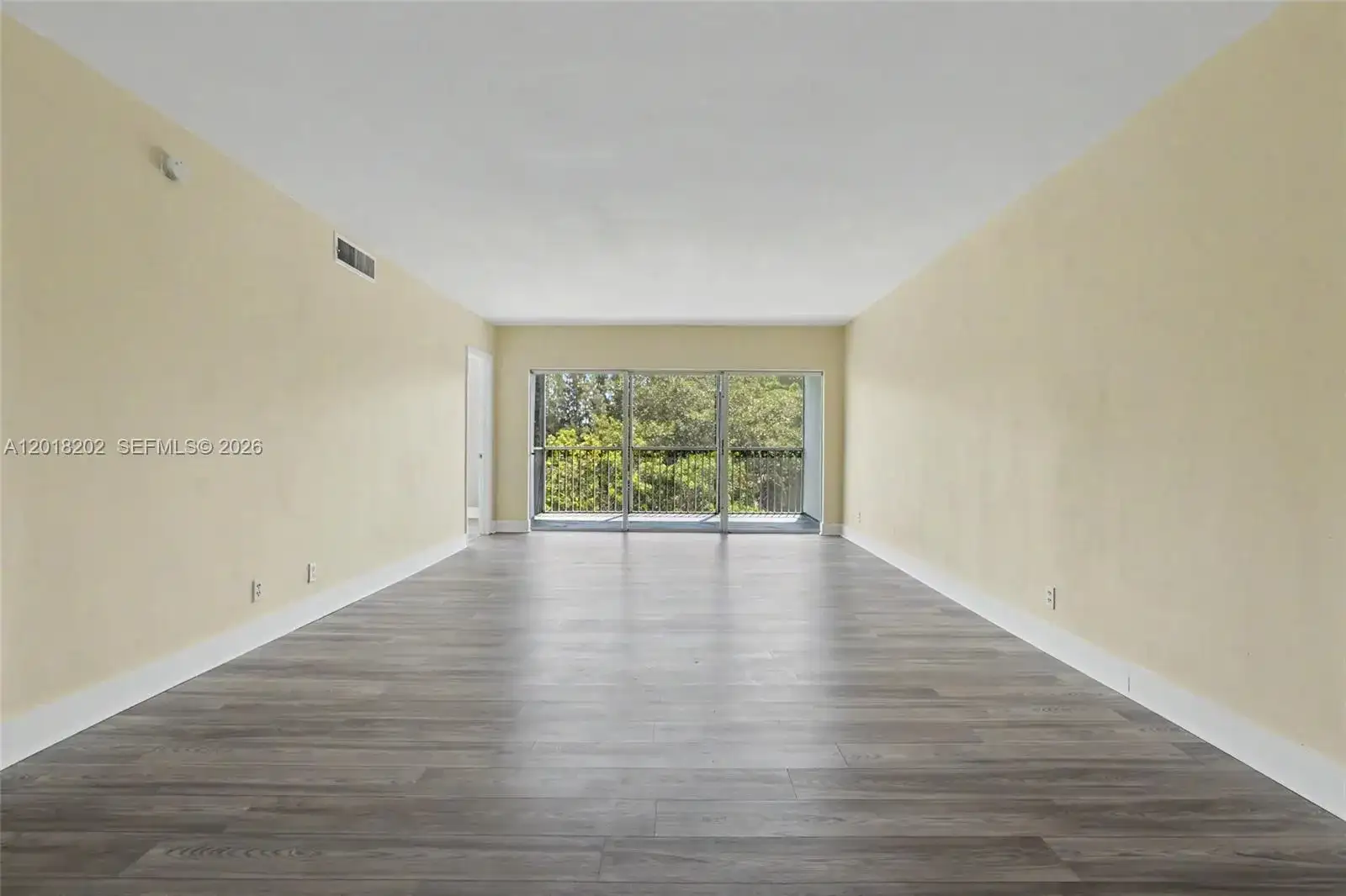 3250 N Palm Aire Dr # 406, Pompano Beach FL 33069 photo 2