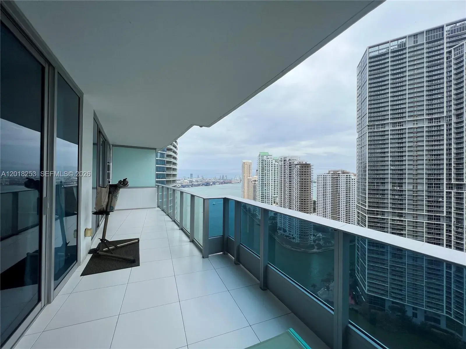 200 Biscayne Boulevard Way # 3106, Miami FL 33131