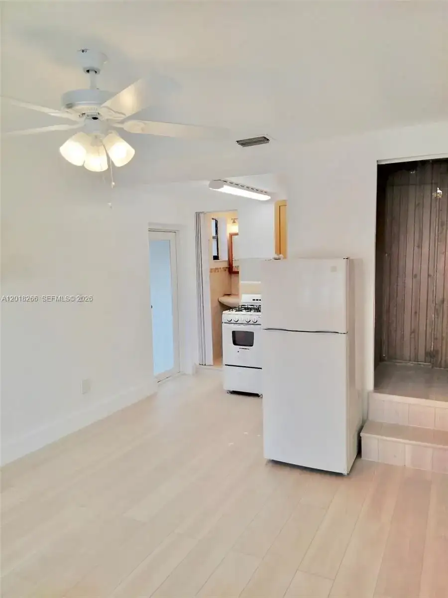 7537 Buccaneer Ave # B, North Bay Village FL 33141 photo 4