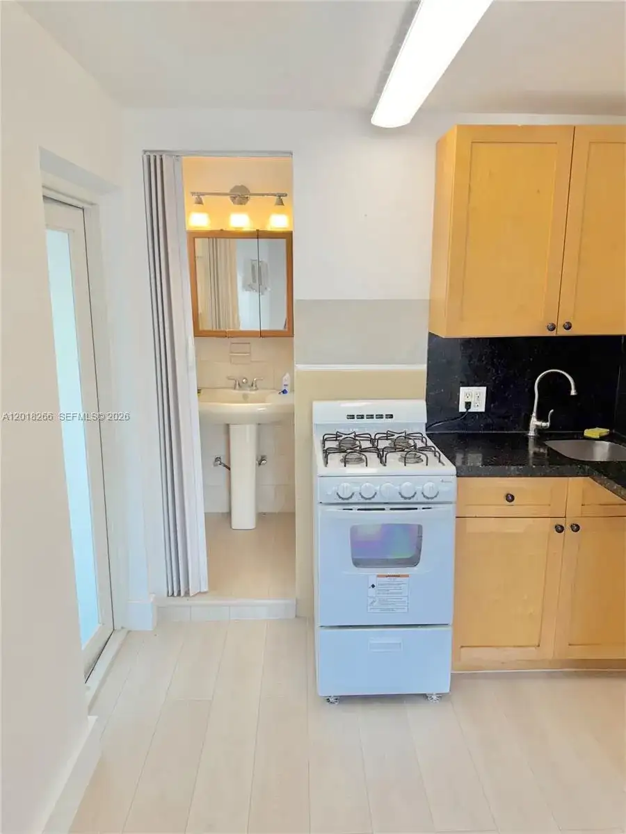 7537 Buccaneer Ave # B, North Bay Village FL 33141 photo 5