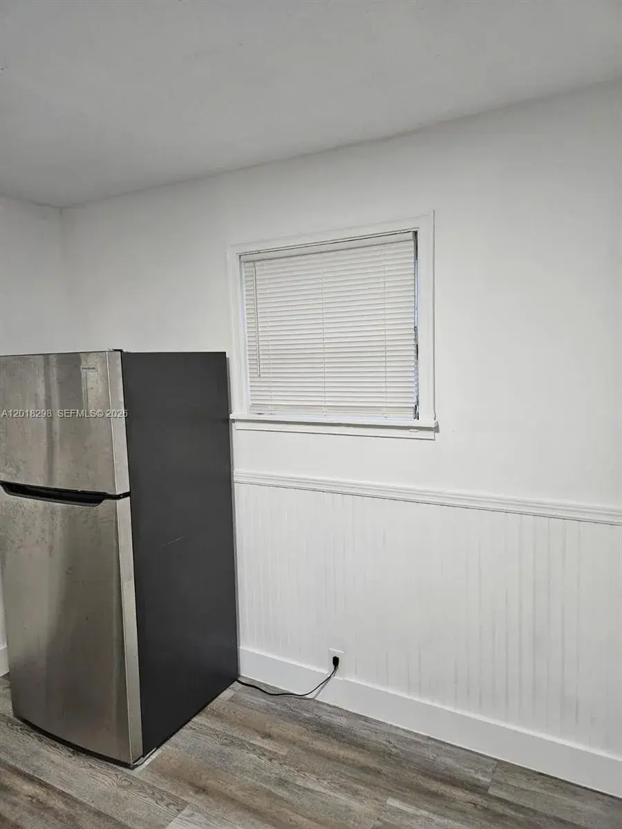 1033 N Andrews Ave, Fort Lauderdale FL 33311