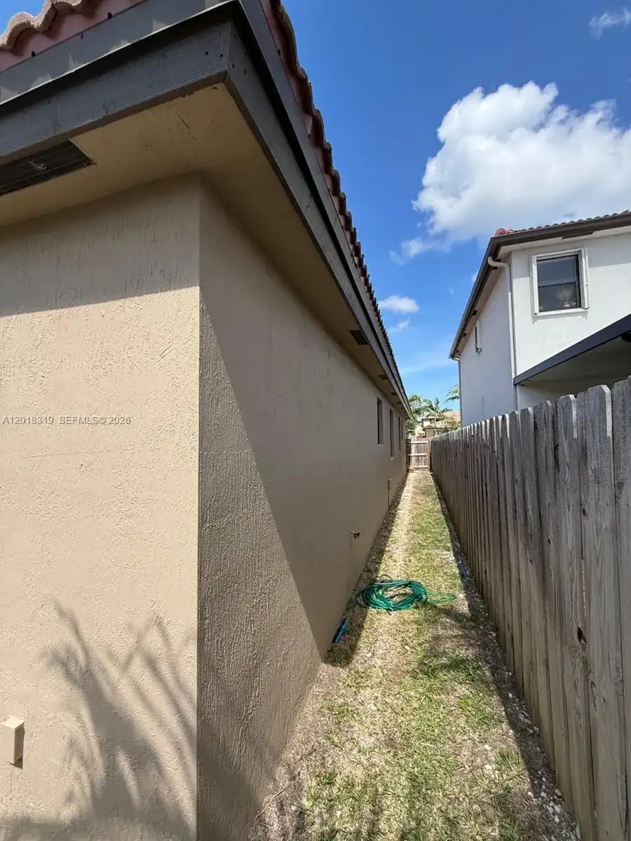24164 SW 118th Ave, Homestead FL 33032 photo 4