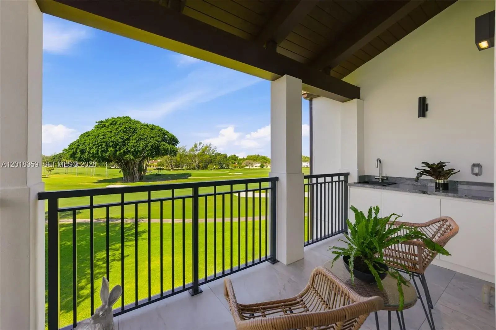 1228 Anastasia Ave # 304, Coral Gables FL 33134