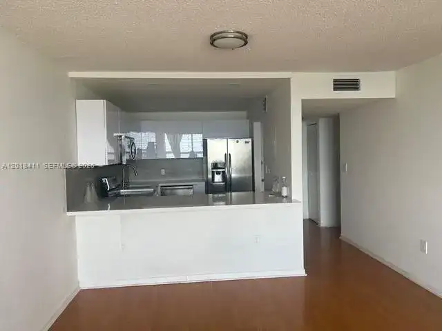 1200 NE Miami Gardens Dr # 912W, Miami FL 33179 photo 2