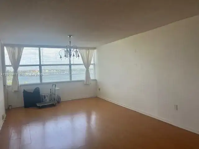 1200 NE Miami Gardens Dr # 912W, Miami FL 33179 photo 3