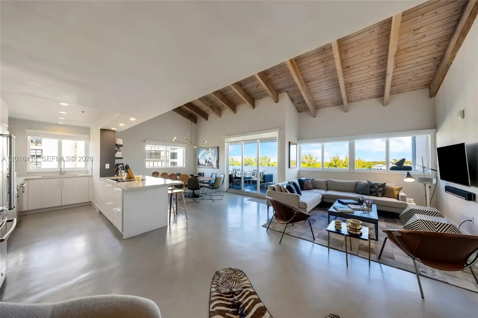 50 Ocean Lane Dr, Key Biscayne FL 33149