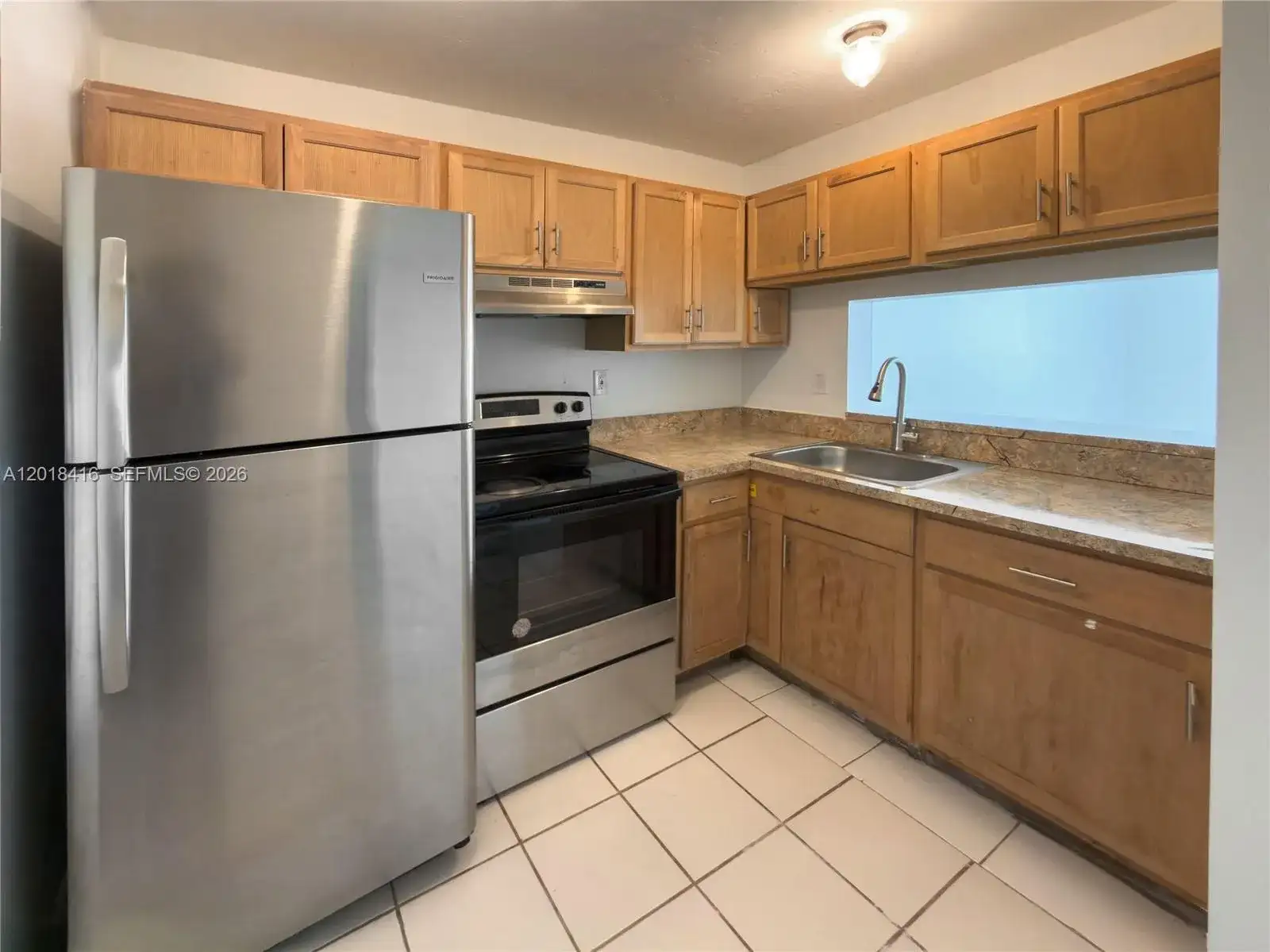 496 NW 165th St Rd # 410, Miami FL 33169 photo 2