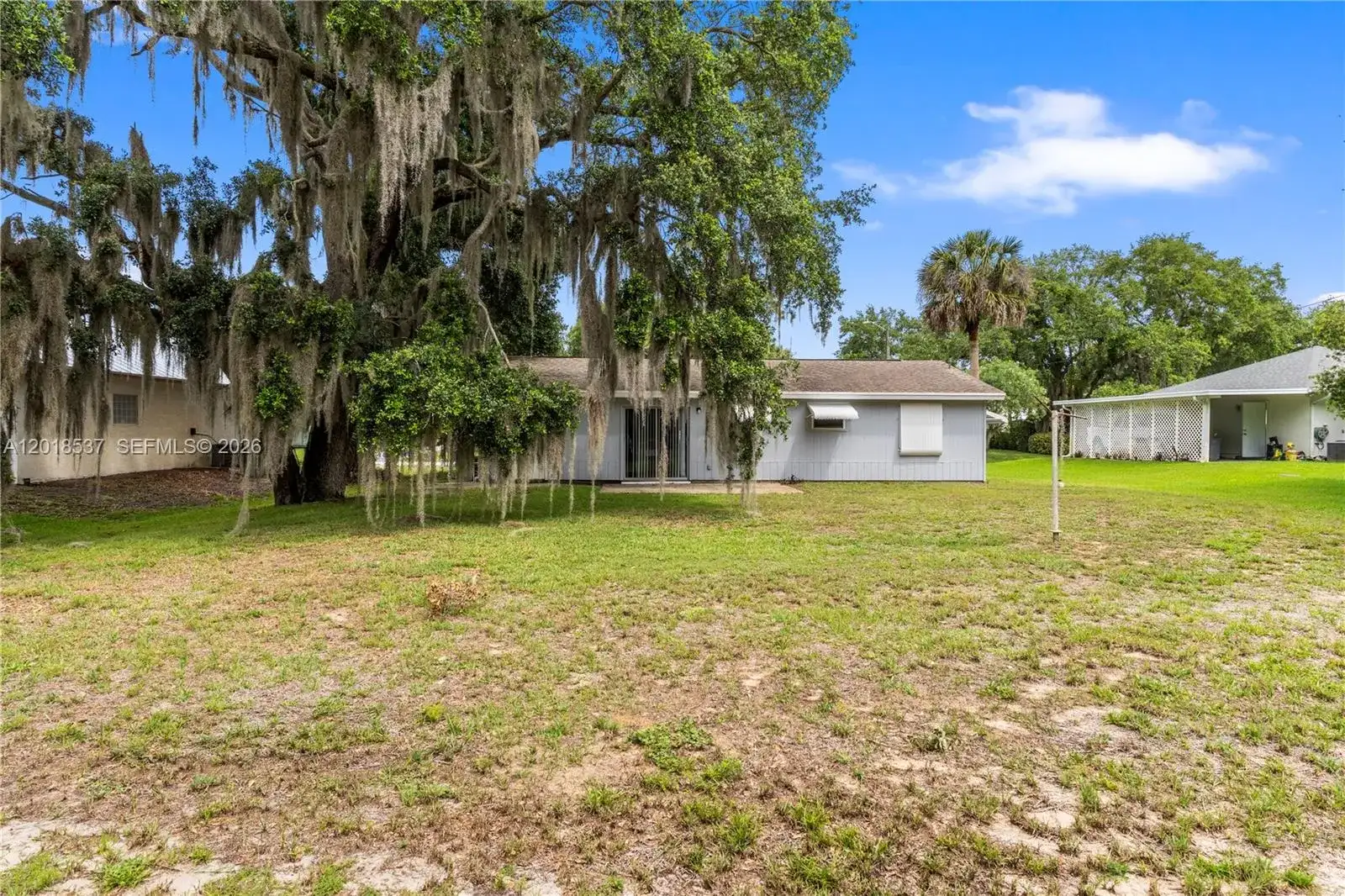 326 Belfast, Sebastian FL 32958 photo 5