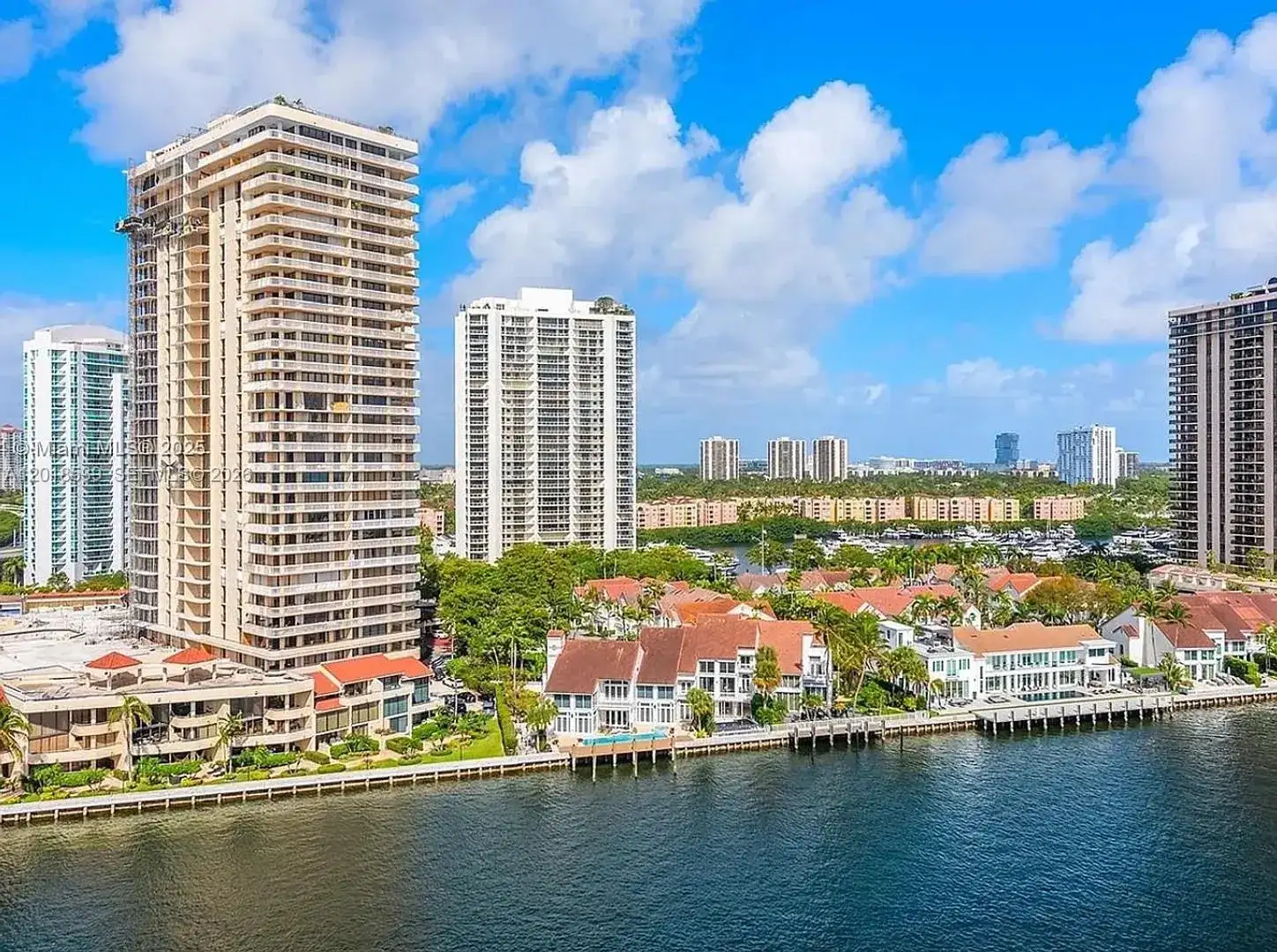 19390 Collins Ave # 1519, Sunny Isles Beach FL 33160 photo 2