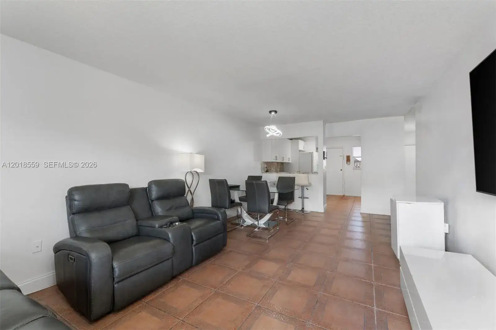 1950 W 54th St # 406, Hialeah FL 33012 photo 4