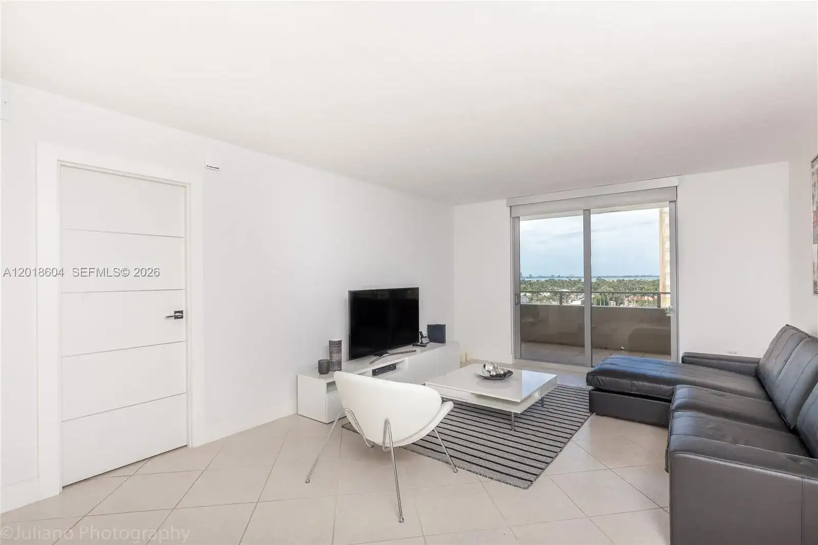 5555 Collins Ave # 9U, Miami Beach FL 33140 photo 2