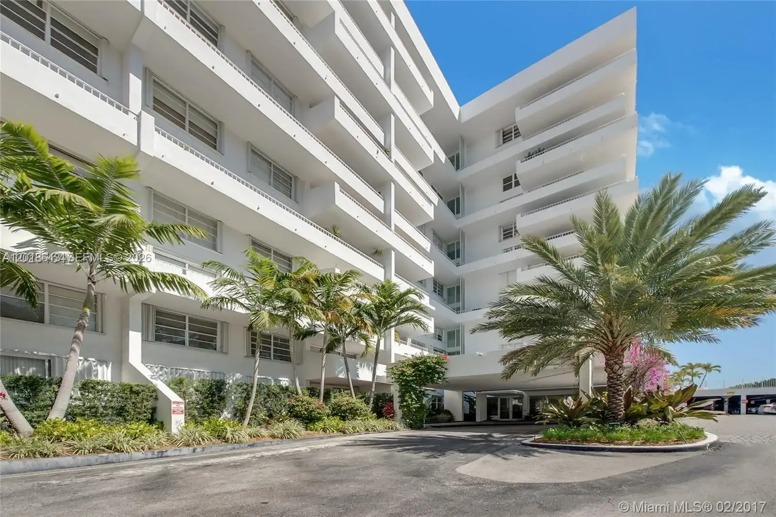 199 Ocean Lane Dr # 113, Key Biscayne FL 33149