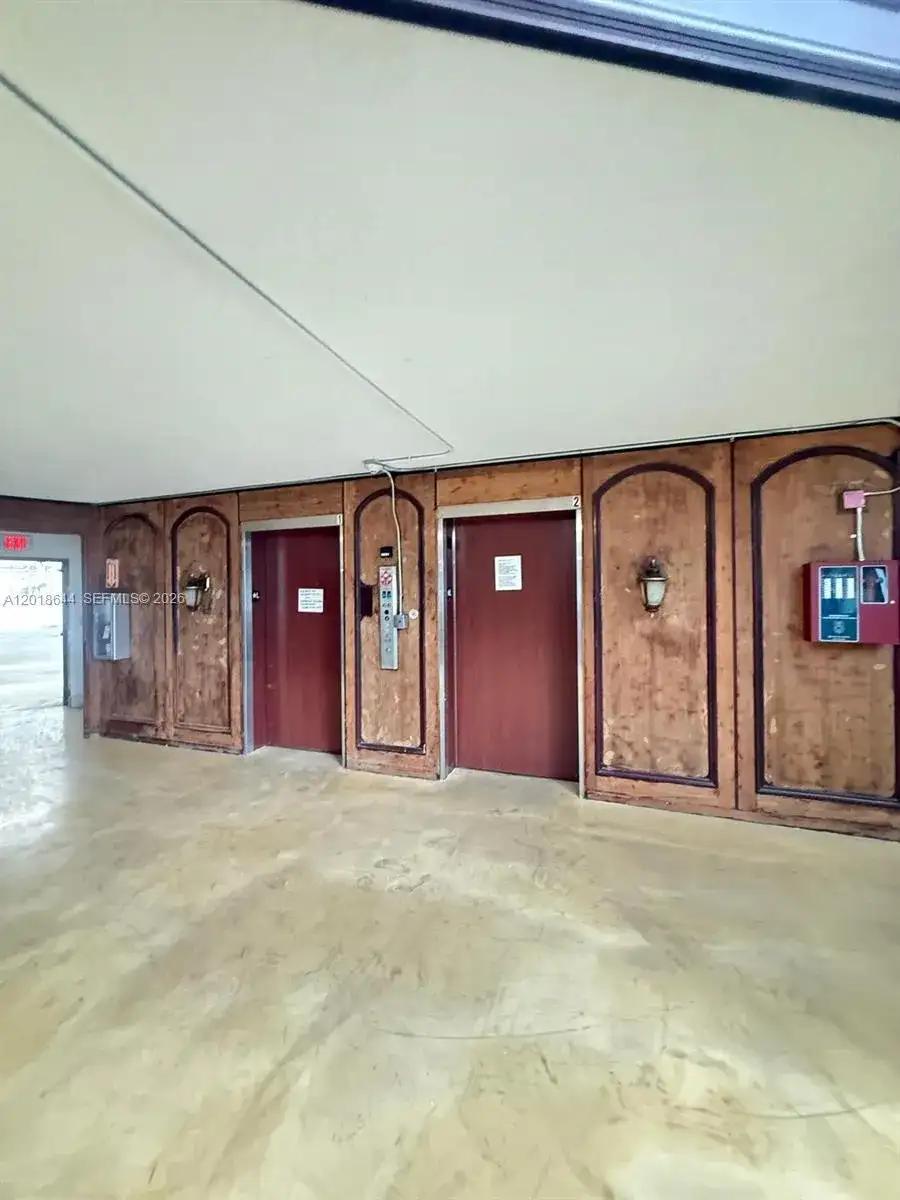 2025 NE 164th St # 818, North Miami Beach FL 33162 photo 3