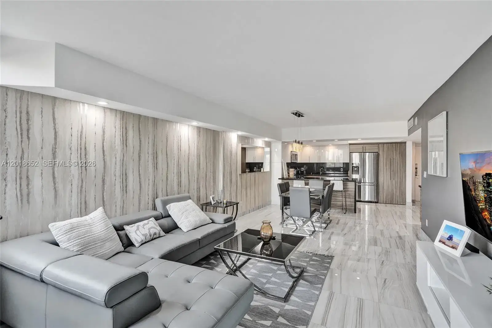 19370 Collins Ave # 426, Sunny Isles Beach FL 33160