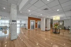 1950 S Ocean Dr # 4D, Hallandale Beach FL 33009