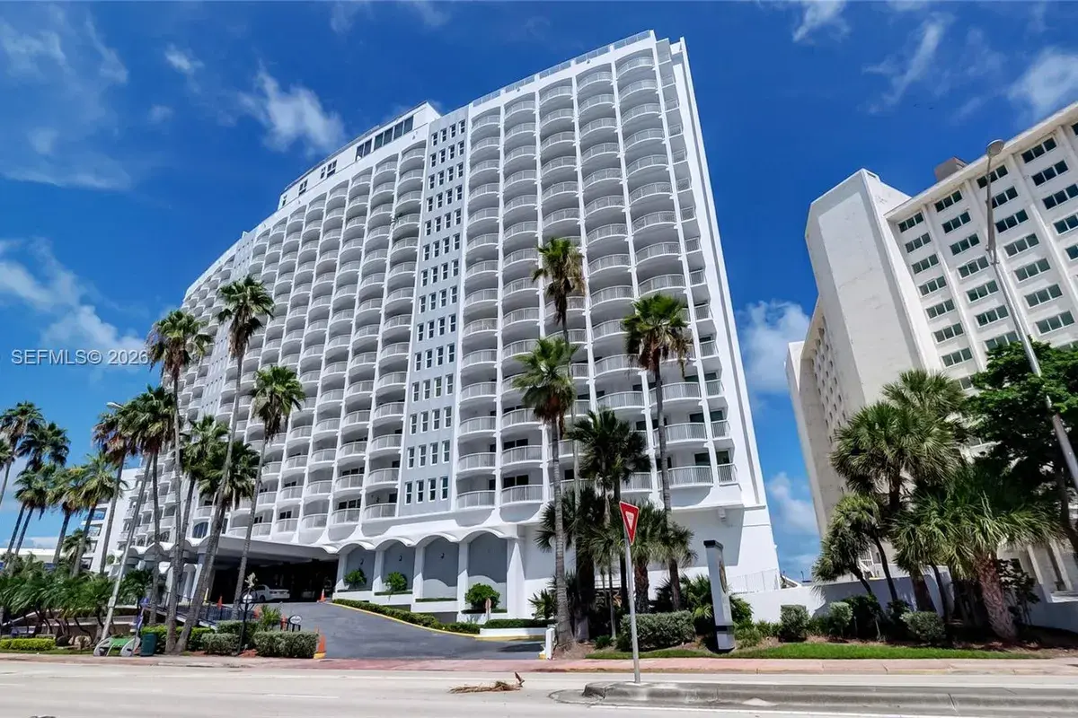 5401 Collins Ave # 1126, Miami Beach FL 33140
