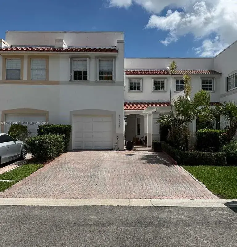 10973 NW 62nd Ter, Doral FL 33178