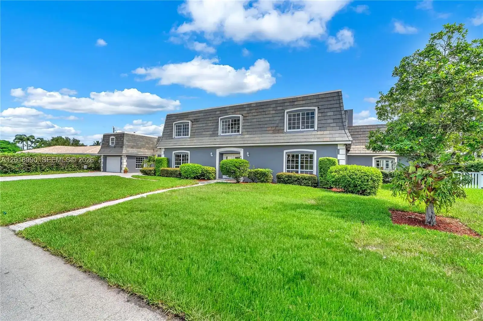 4440 NE 23rd Ave, Lighthouse Point FL 33064