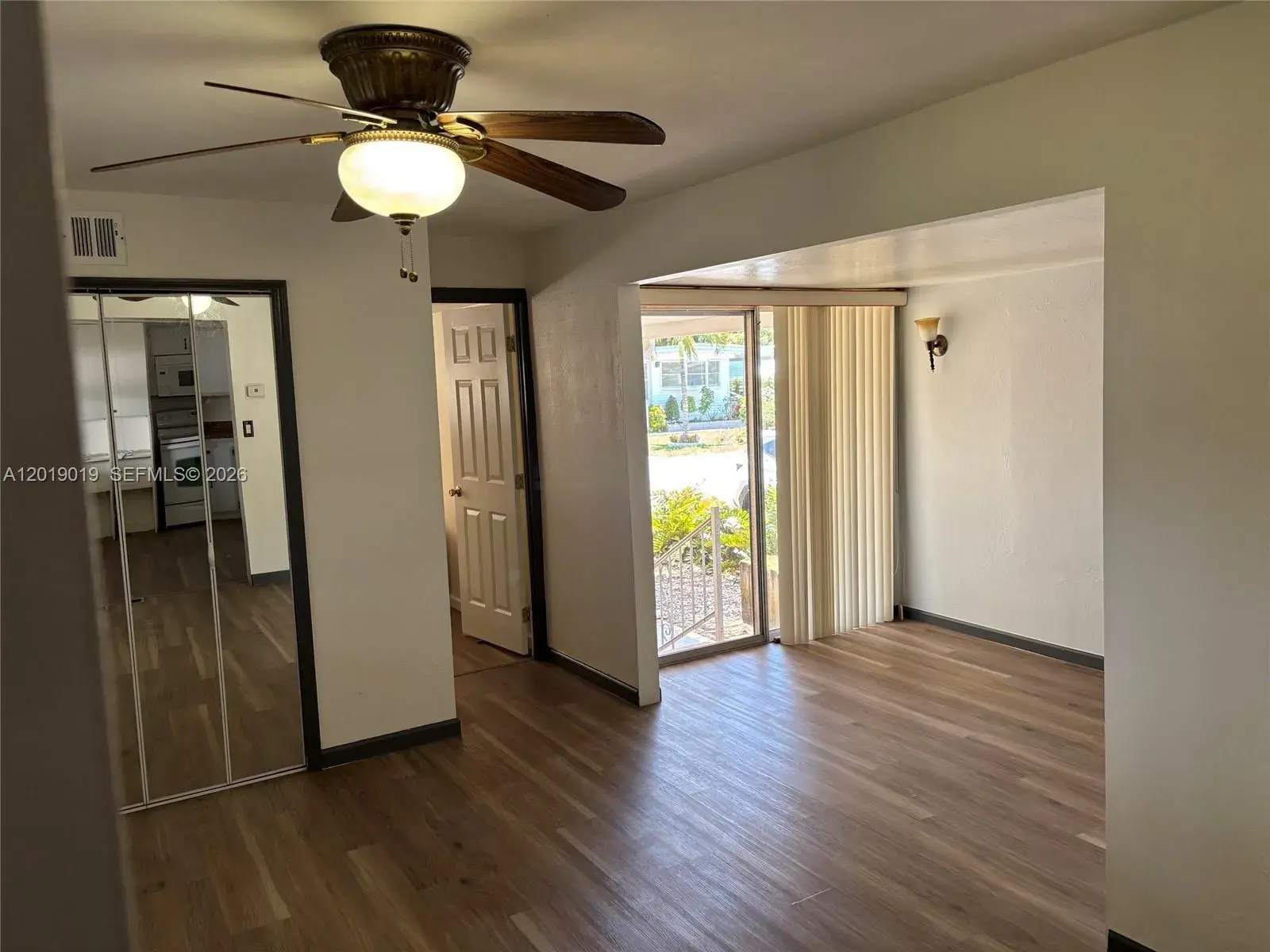 2939 W Marina Dr, Fort Lauderdale FL 33312
