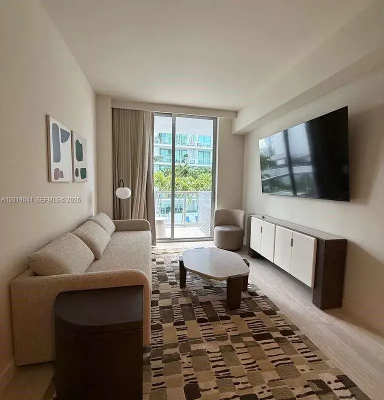 1611 SW 2nd ave # 510, Miami FL 33129