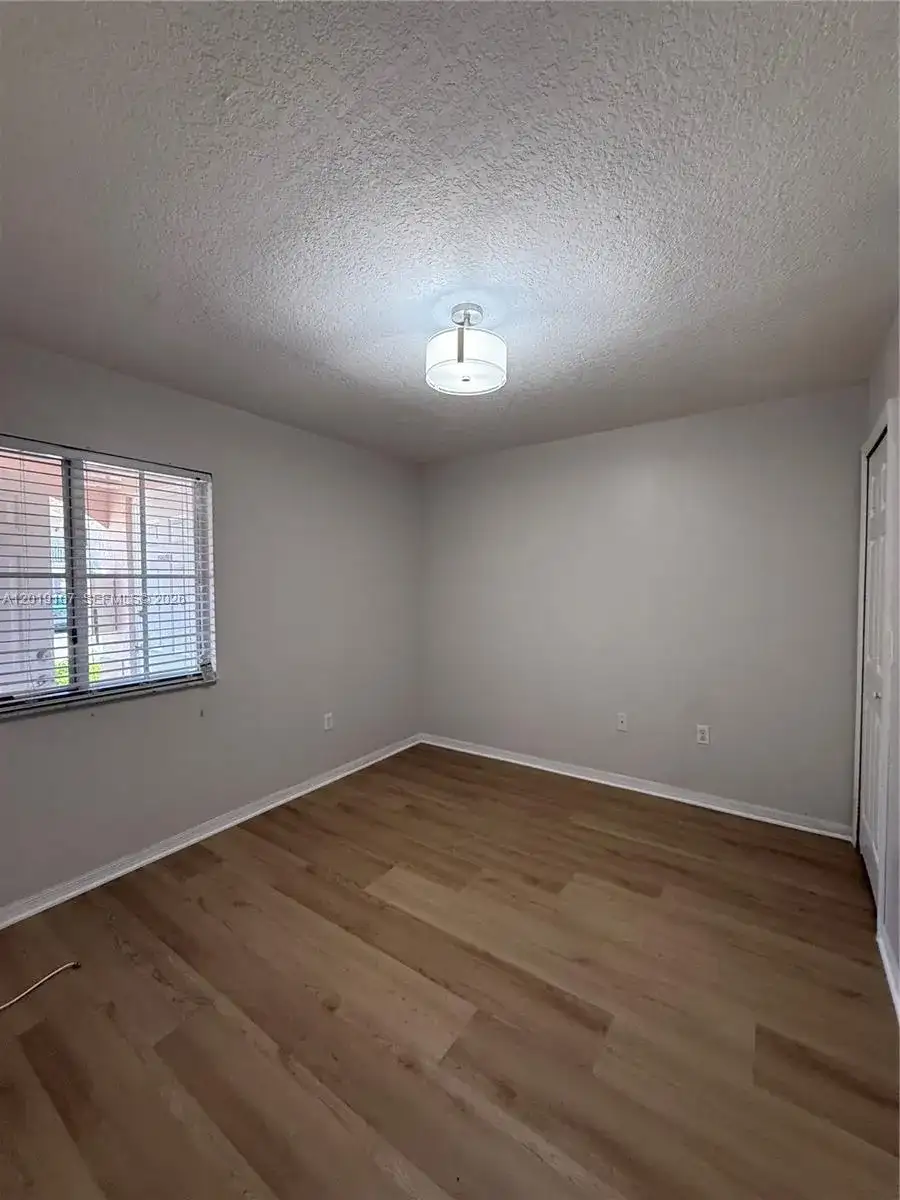 1271 SE 28th Ct # 105, Homestead FL 33035 photo 5