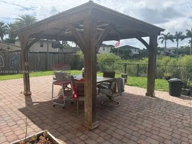 16564 SW 43rd St, Unincorporated Dade County FL 33185 photo 5