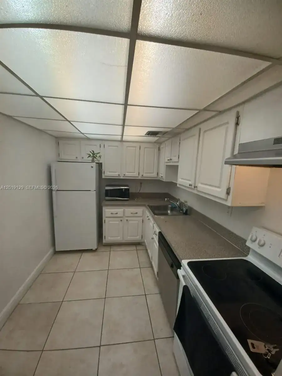 1805 Sans Souci Blvd # 331, North Miami FL 33181 photo 5
