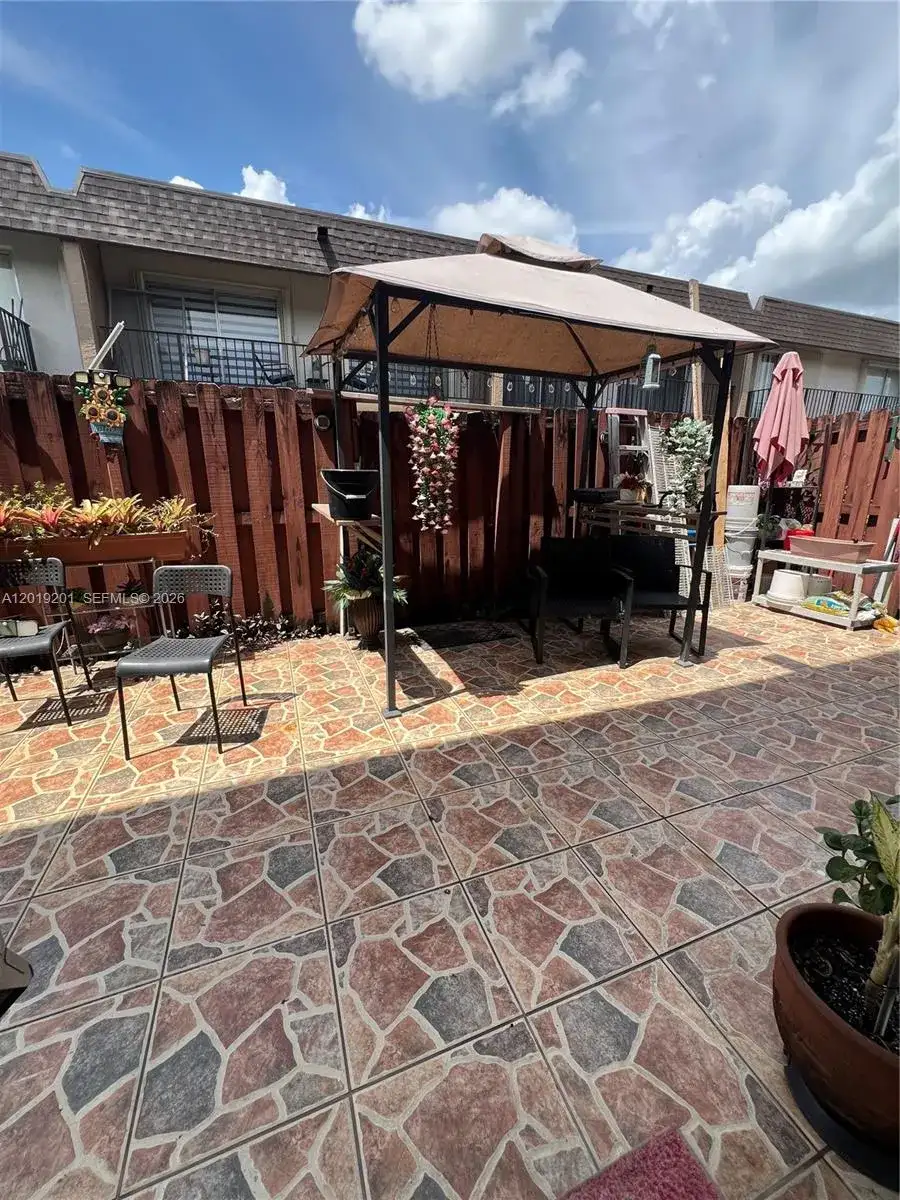 870 SW 129th Pl # 106, Miami FL 33184 photo 2