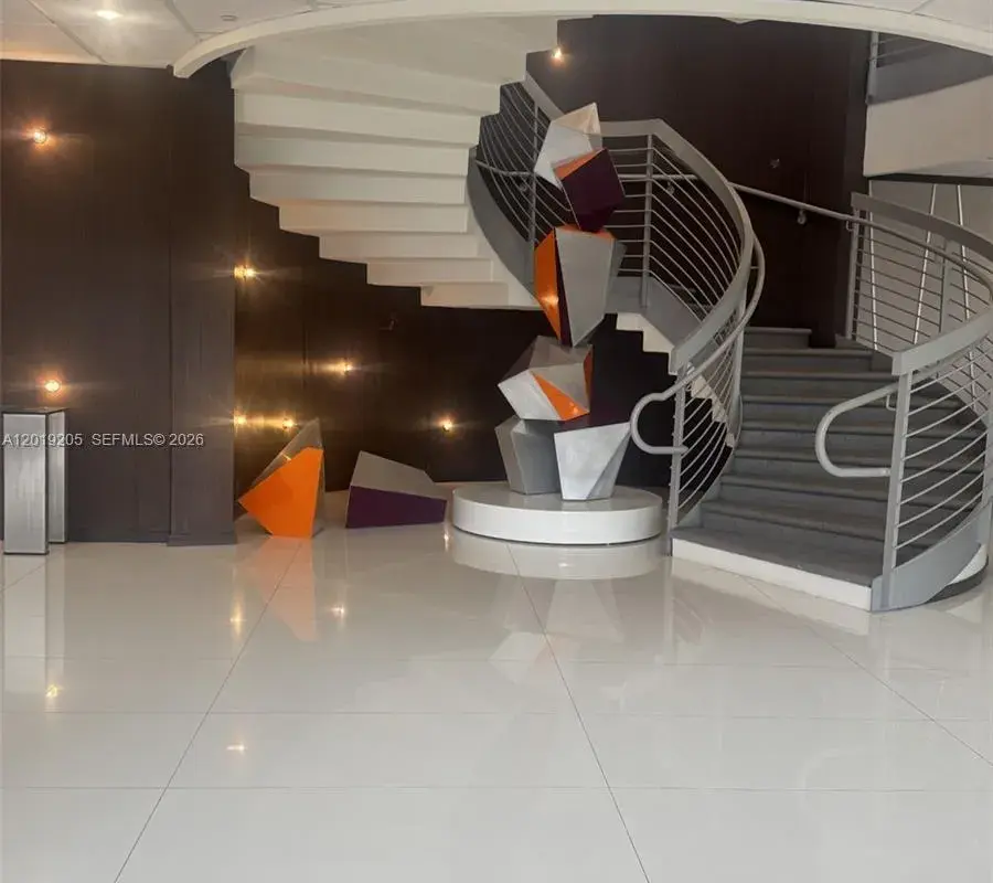 5701 Collins Ave # 511, Miami Beach FL 33140
