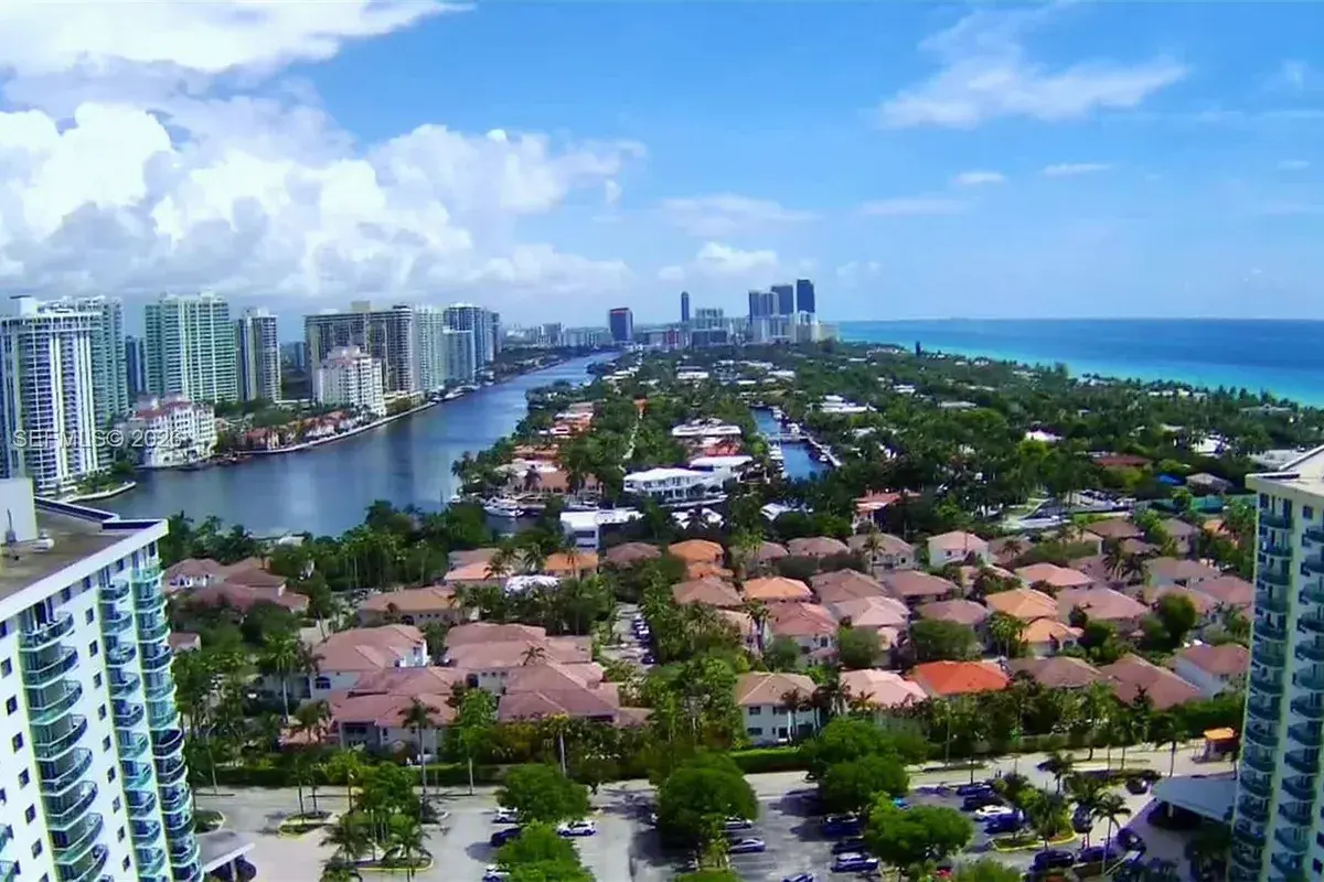 19380 Collins Ave # 418, Sunny Isles Beach FL 33160