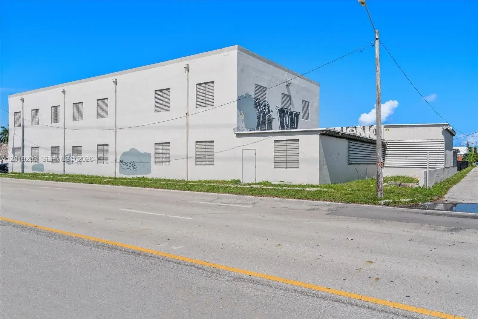2040 Liberty St, Hollywood FL 33020 photo 3