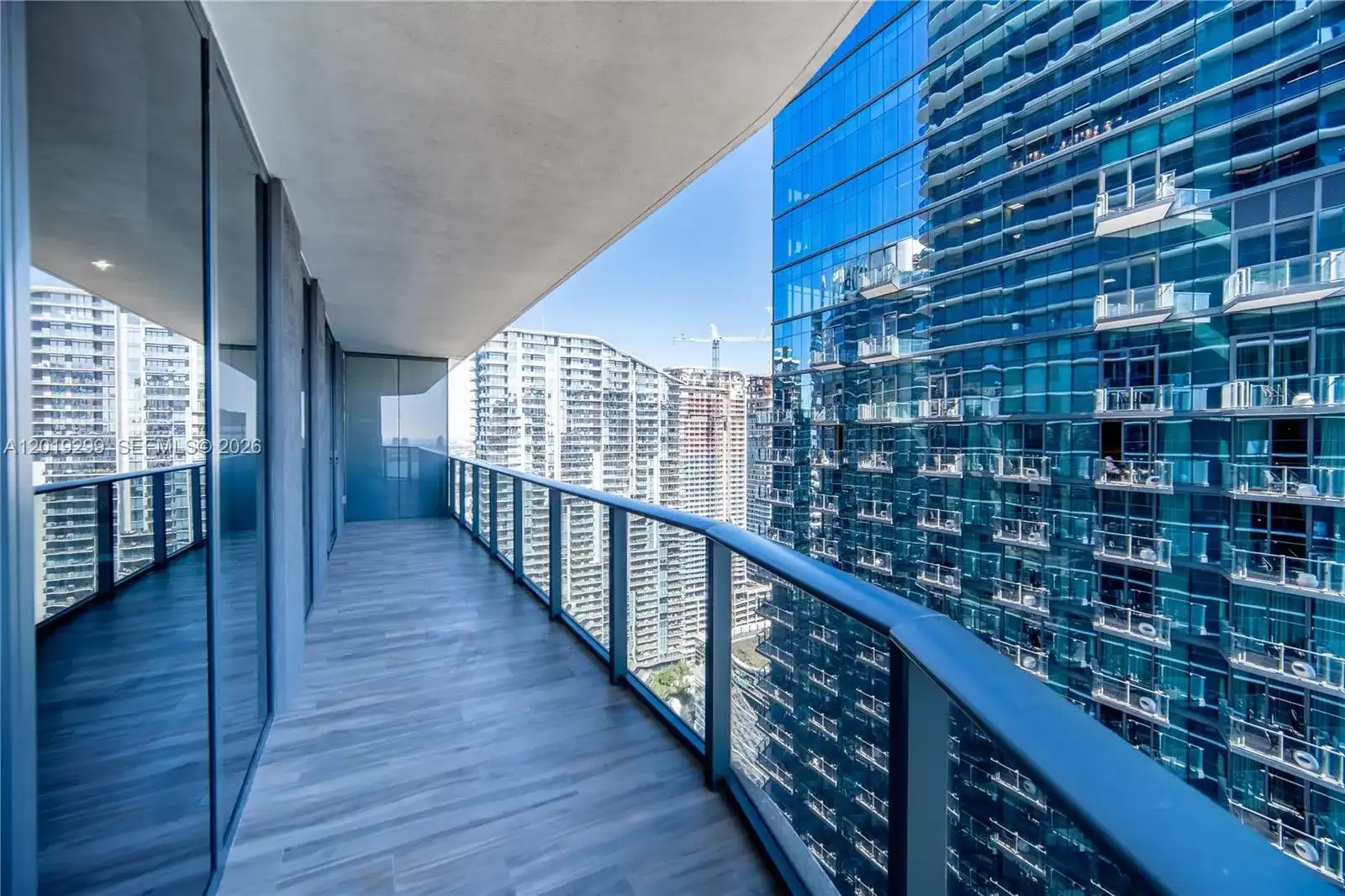 801 S Miami Ave # 3905, Miami FL 33130