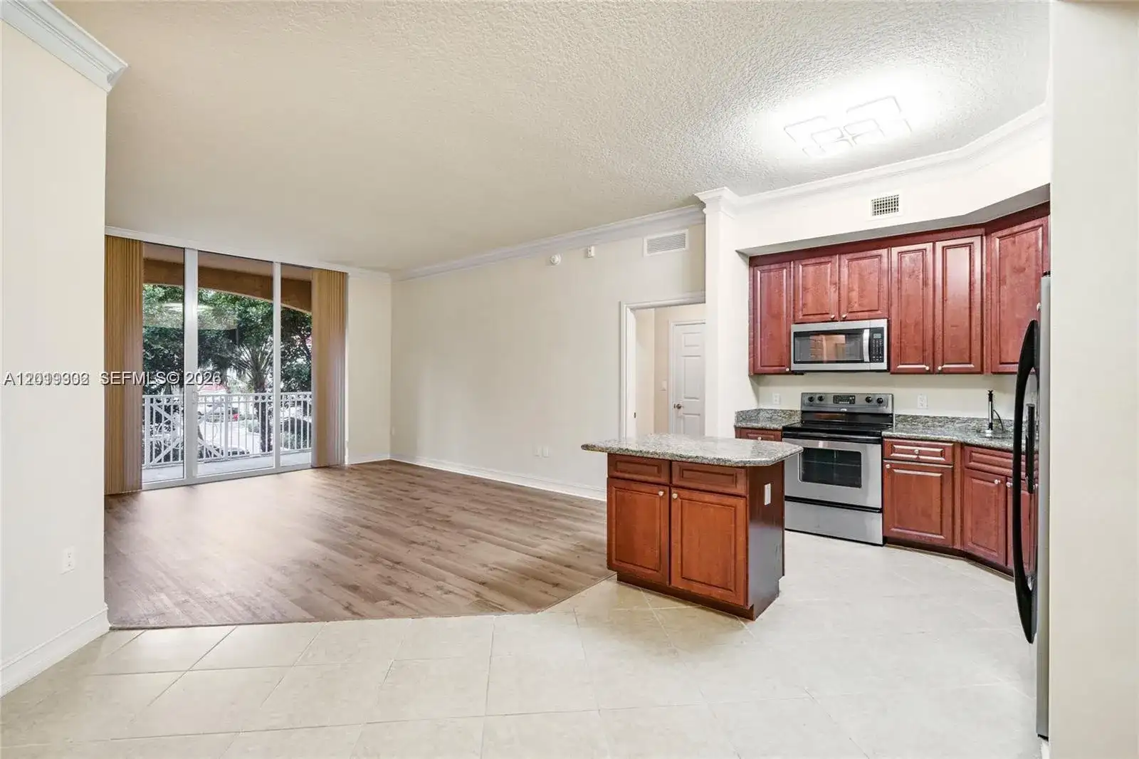 3001 NE 185th St # 219, Aventura FL 33180 photo 4