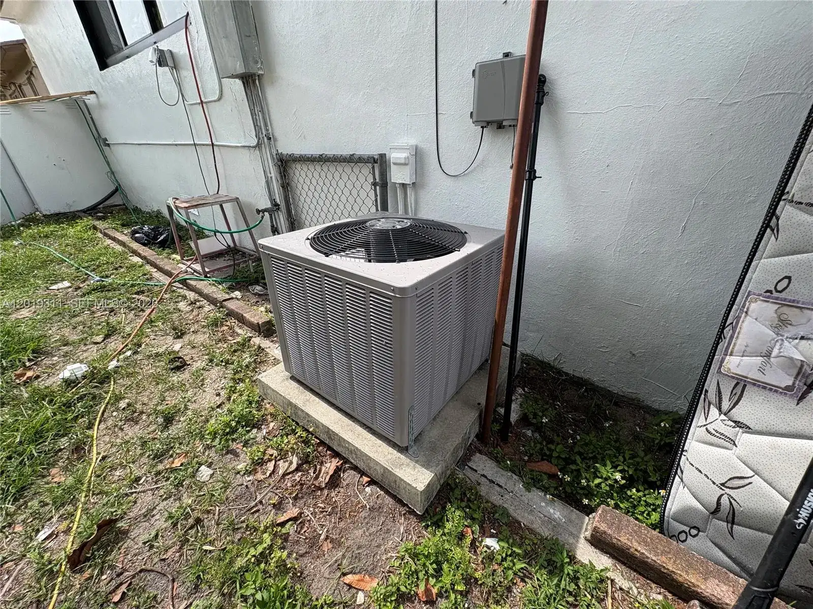 1250 NW 131st St, North Miami FL 33167 photo 4