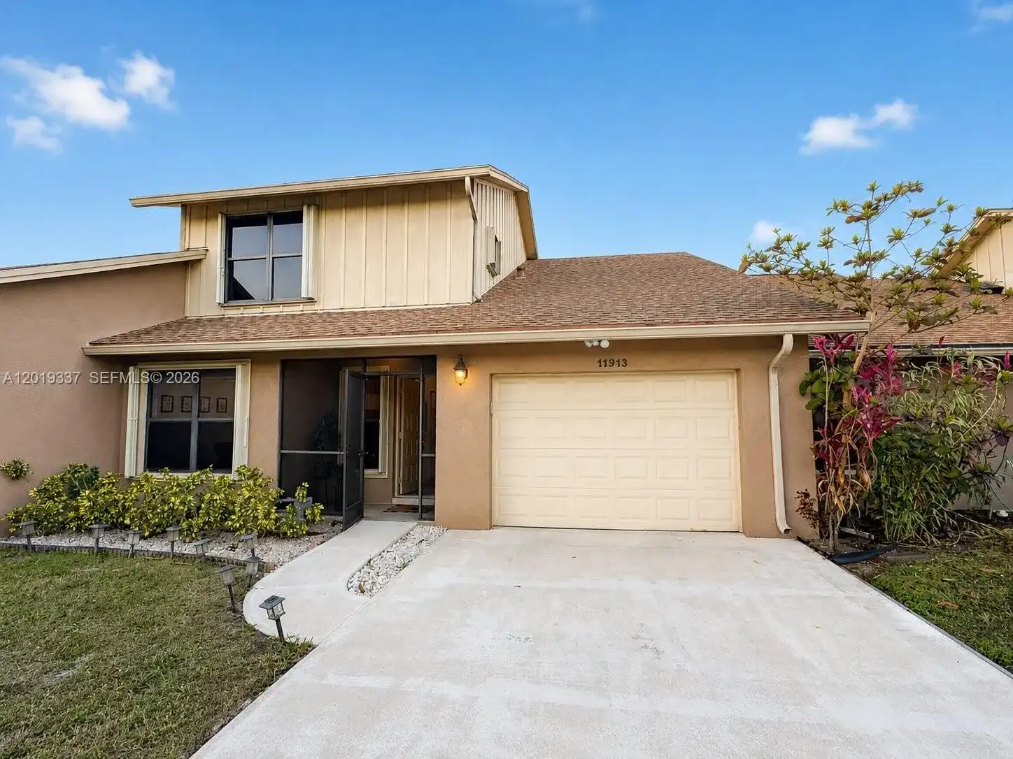 11913 Donlin Dr, Wellington FL 33414