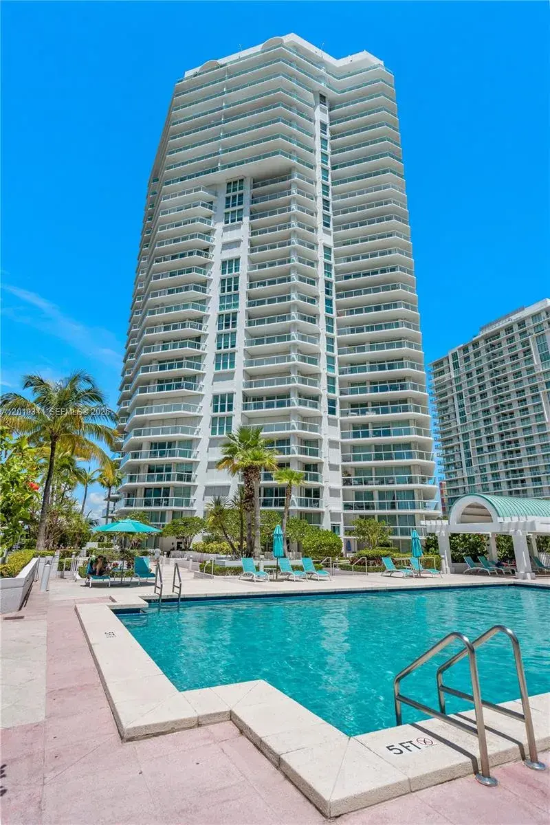 16500 Collins Ave # 652, Sunny Isles Beach FL 33160