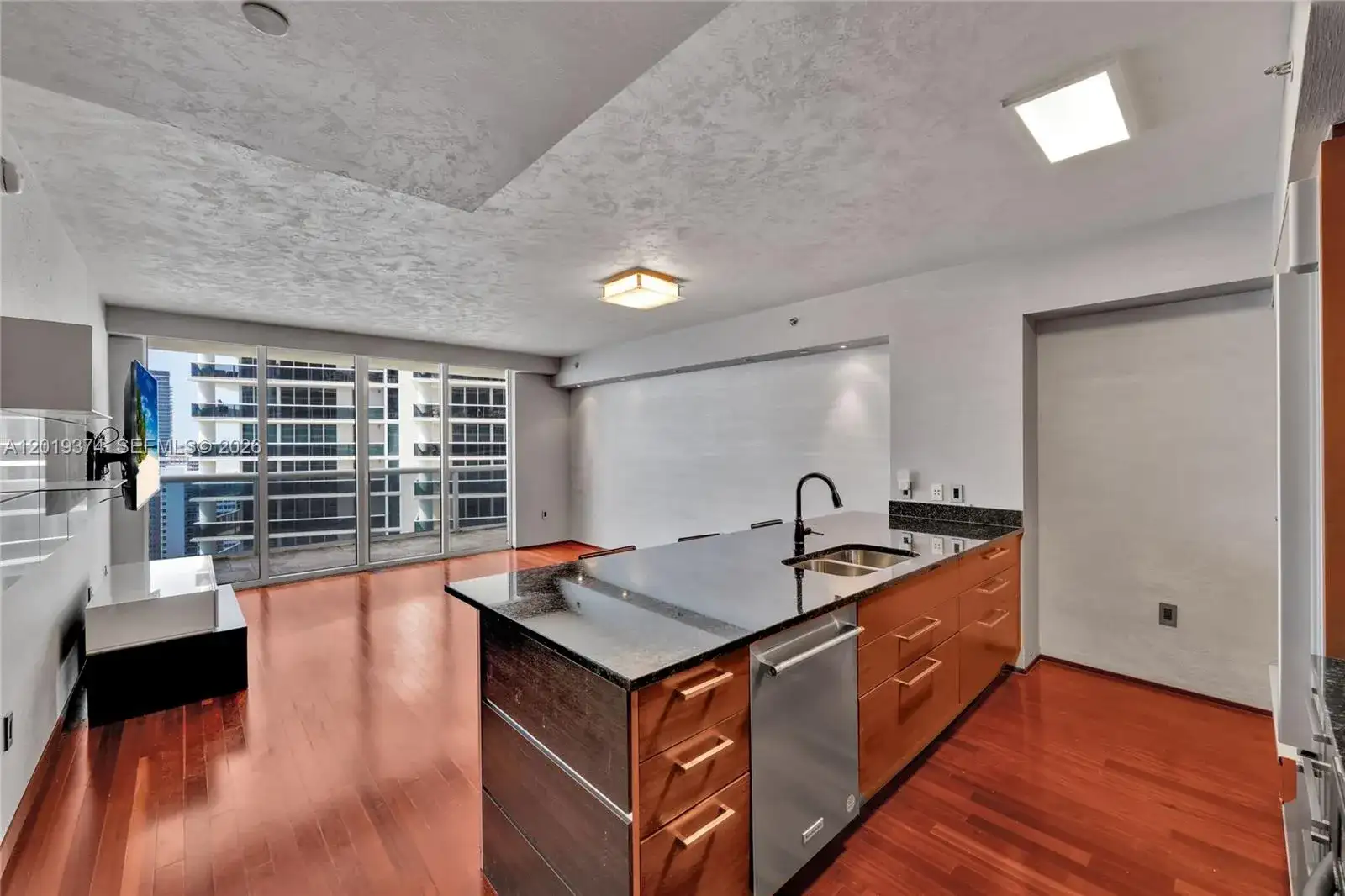 1830 S Ocean Dr # 2705, Hallandale Beach FL 33009 photo 5