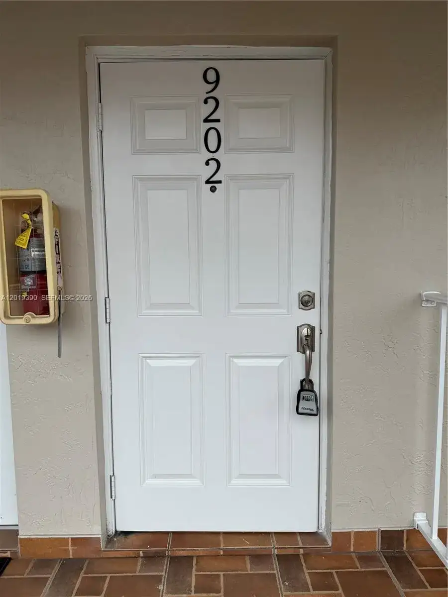 10101 W Okeechobee Rd # 9202, Hialeah Gardens FL 33016 photo 4