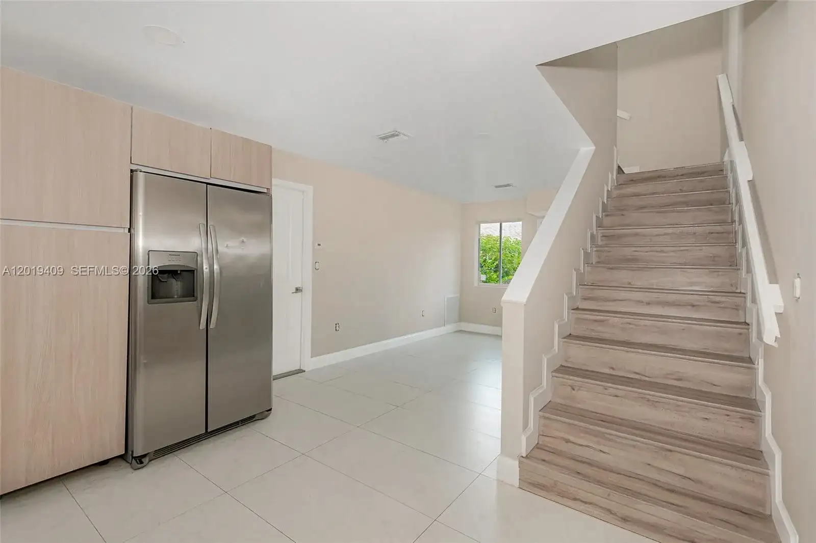 811-817 NW 3rd Ave, Fort Lauderdale FL 33311 photo 2