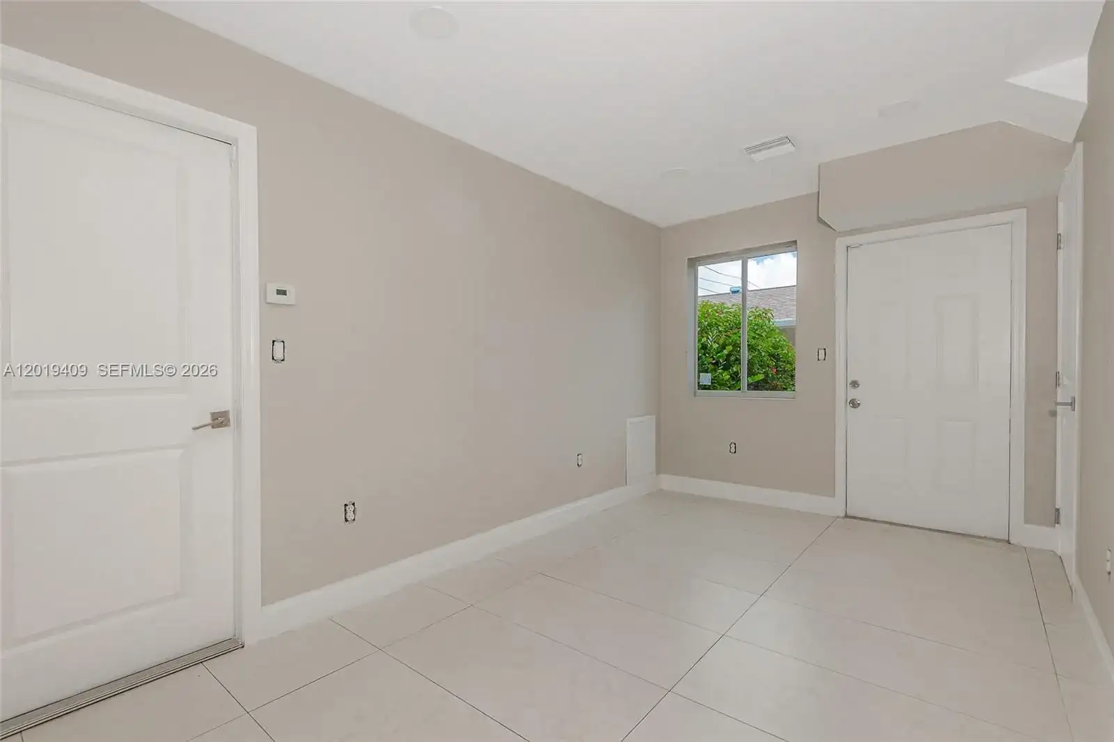 811-817 NW 3rd Ave, Fort Lauderdale FL 33311 photo 3