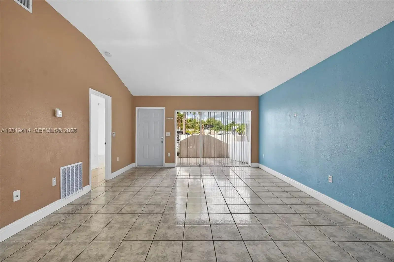 20841 SW 103rd Ct, Cutler Bay FL 33189 photo 2