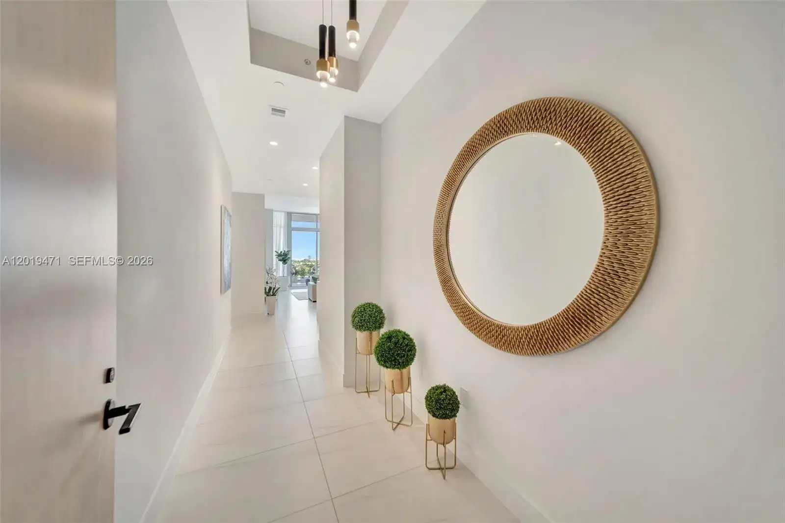 153 N Seabreeze # 403, Fort Lauderdale FL 33304 photo 2