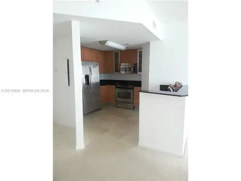 7900 Harbor Island Dr # 1010, North Bay Village FL 33141 photo 4