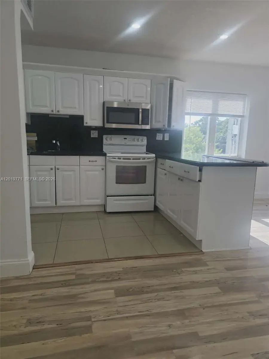 3114 E Sunrise Blvd # 3114, Fort Lauderdale FL 33304