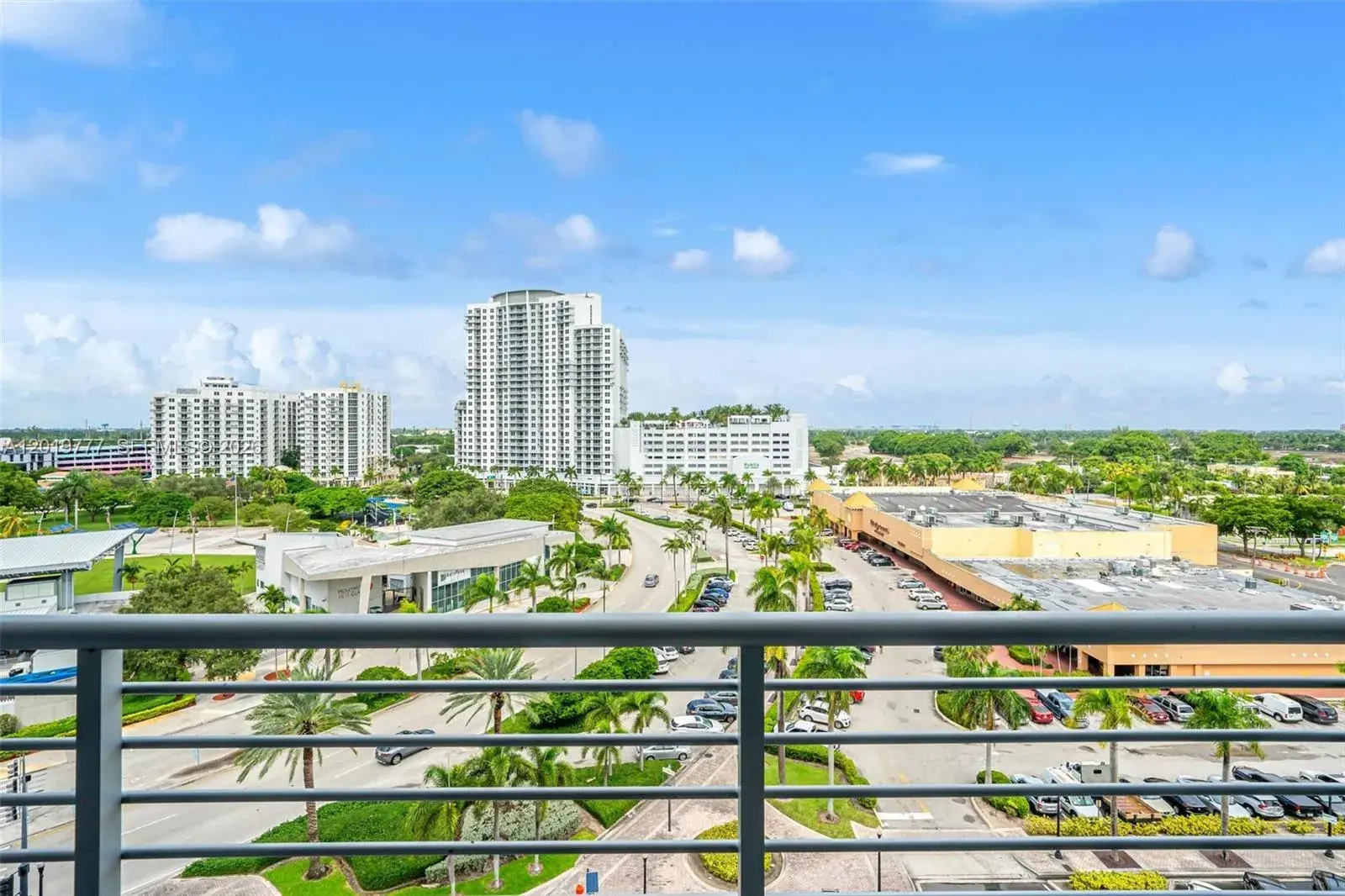 1720 Harrison St # 9F, Hollywood FL 33020